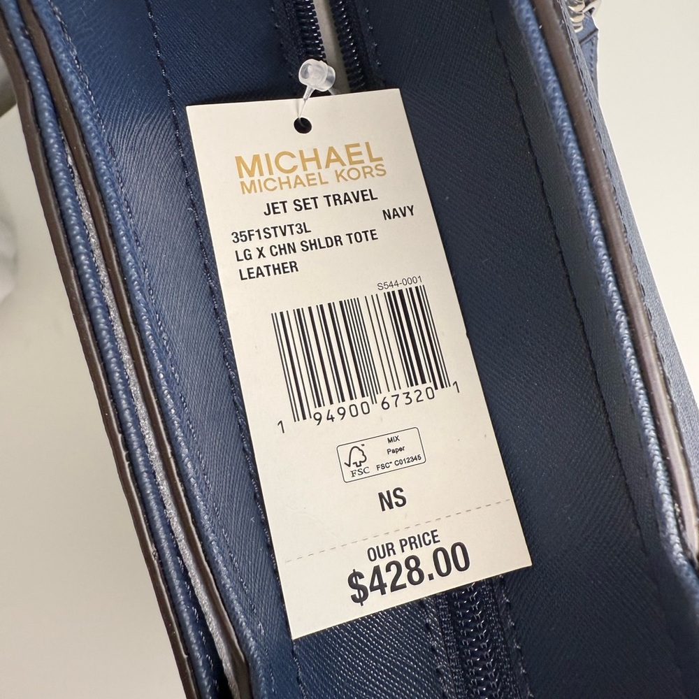 3pcs MICHAEL KORS Jet Set Travel Tote, Signature Wristlet / Wallet & Purse Hook - Picture 10 of 14